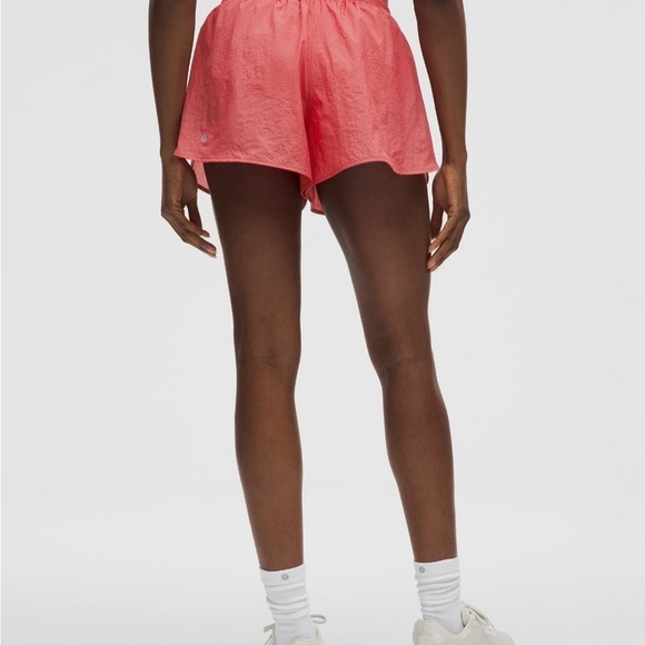 Lululemon Athletica Pink Dolphin Hem Running Shorts XXXS NWT - Picture 3 of 8